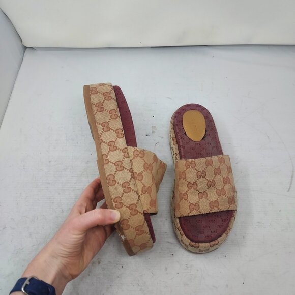 Gucci WOMENS Angelina GG Supreme Platform Brown Slide Sandal - Picture 1 of 12